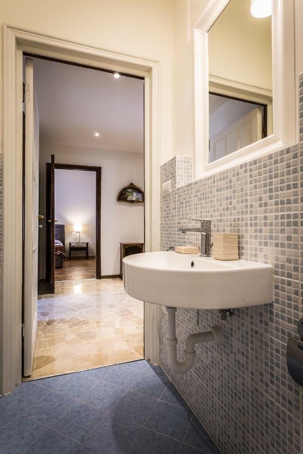 Ferrhouse Charm In Florence Two Lifts Экстерьер фото